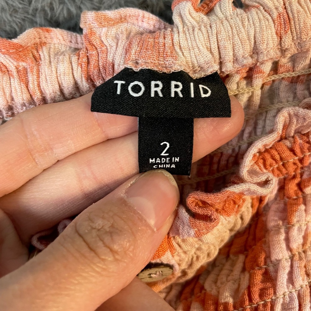 Torrid Crinkle Gauze Off Shoulder Top‎ Floral Size 2 (2X) Vacation Spring Summer - Picture 2 of 8